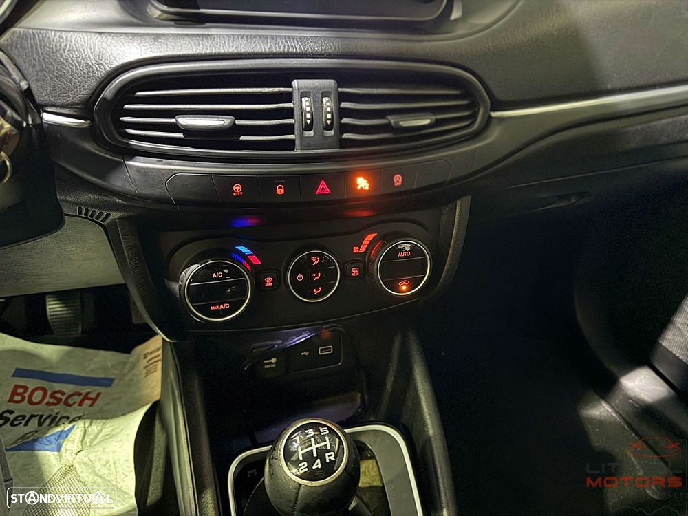 Fiat Tipo 1.3 M-Jet Lounge Tech J17 - 27