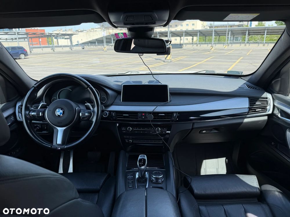 BMW X6 xDrive30d - 10