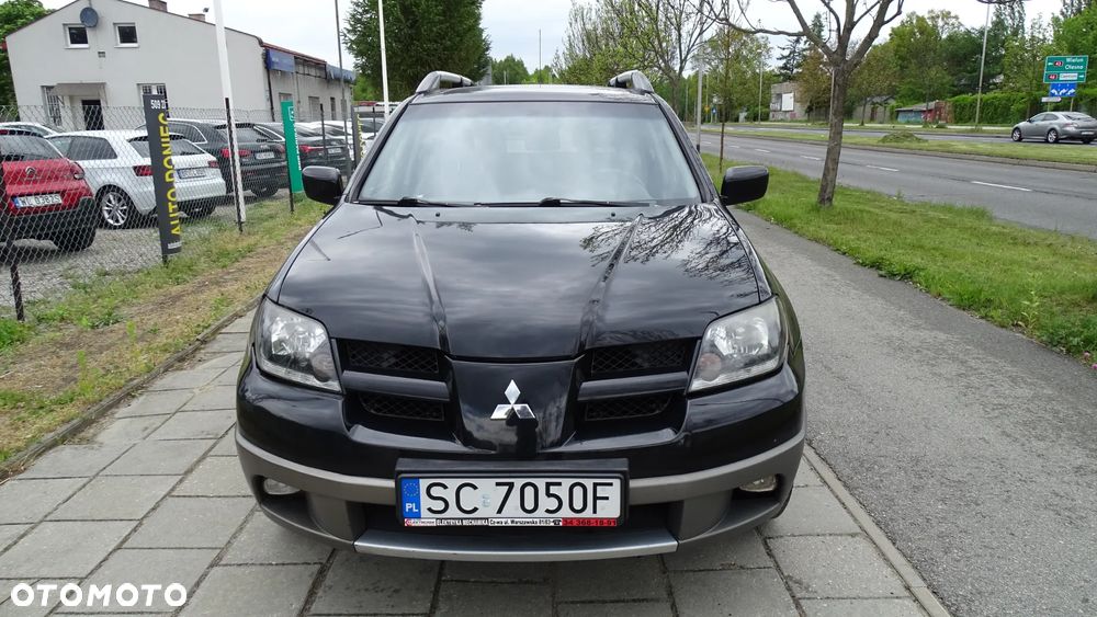 Mitsubishi Outlander 2.0 Sport 4WD - 8