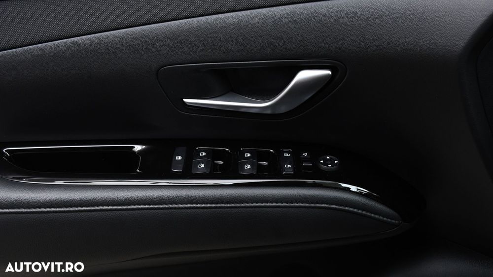 Hyundai Tucson 1.6 T-GDi HEV 2WD Advantage - 28