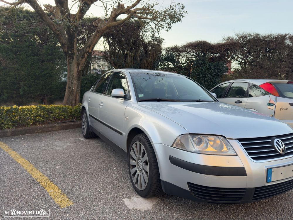 VW Passat 1.9 TDi Trendline - 5