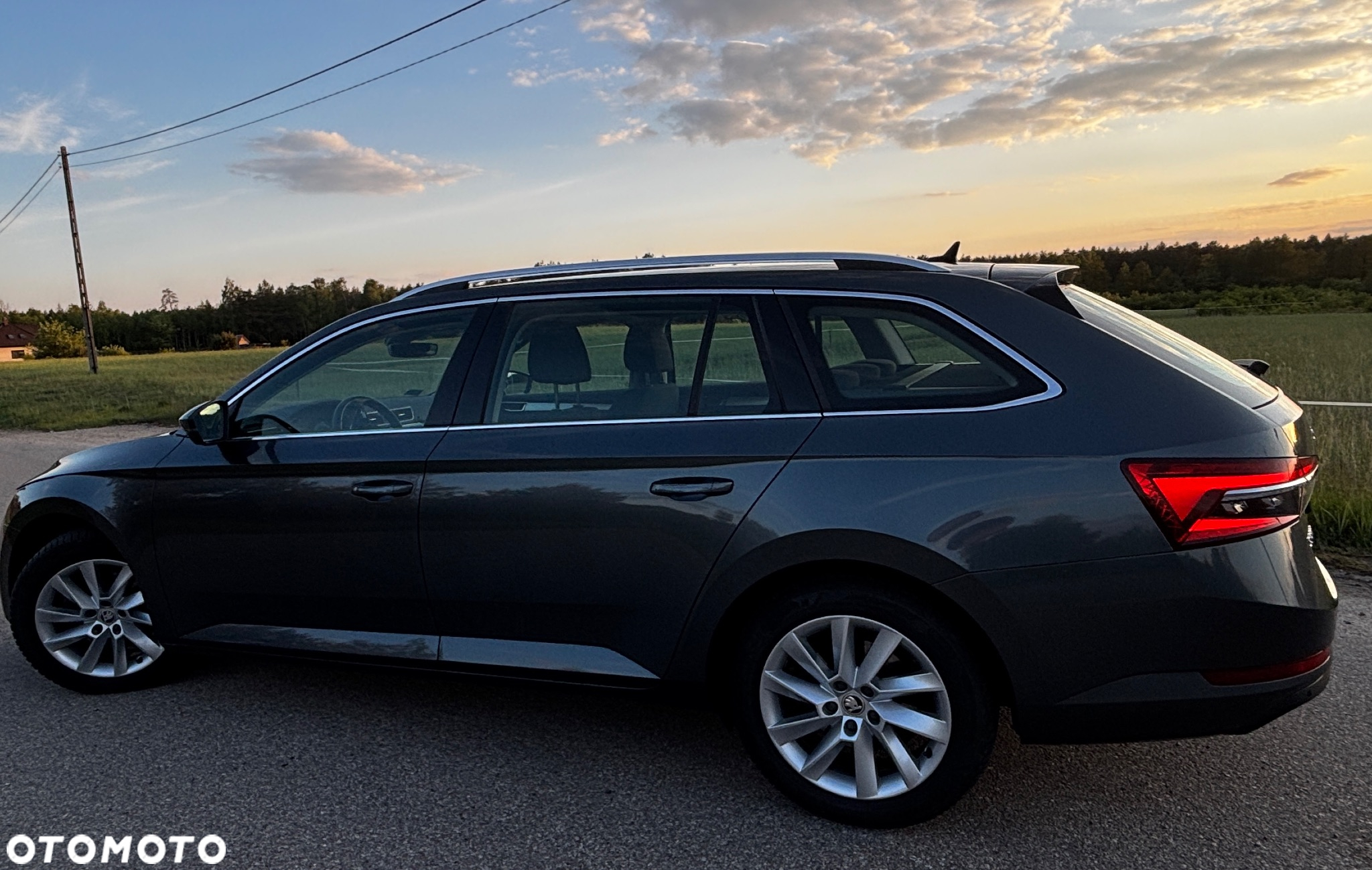 Skoda Superb 2.0 TDI Ambition DSG - 15