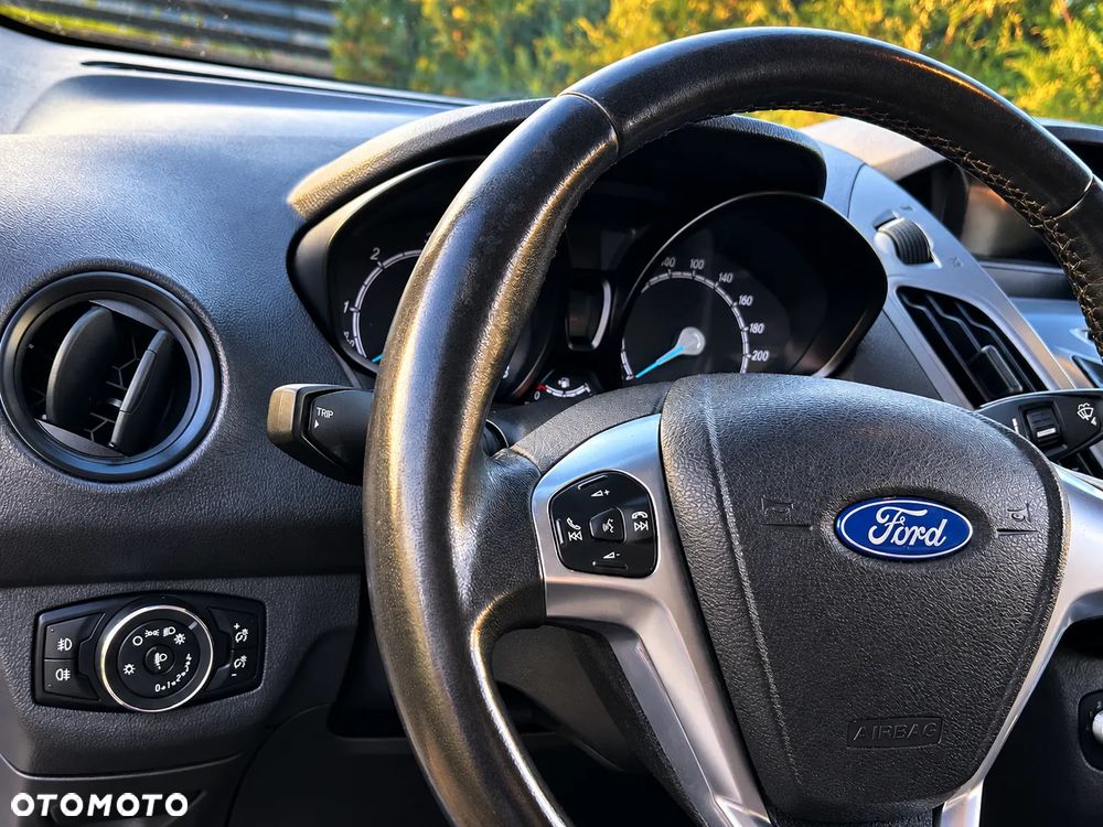 Ford Transit Courier Trend - 14