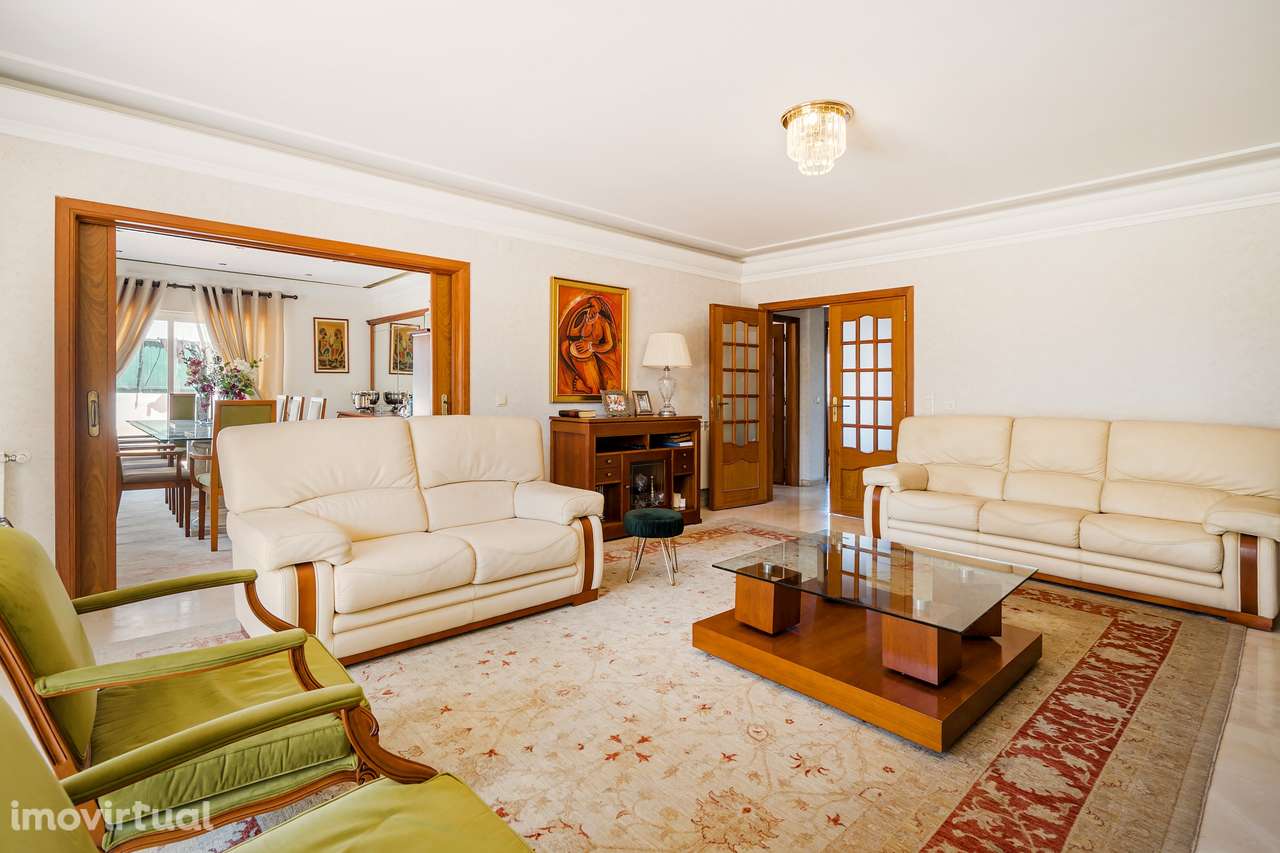 Moradia T4 Venda em Sintra (Santa Maria e São Miguel, São Martinho e S - Grande imagem: 5/25