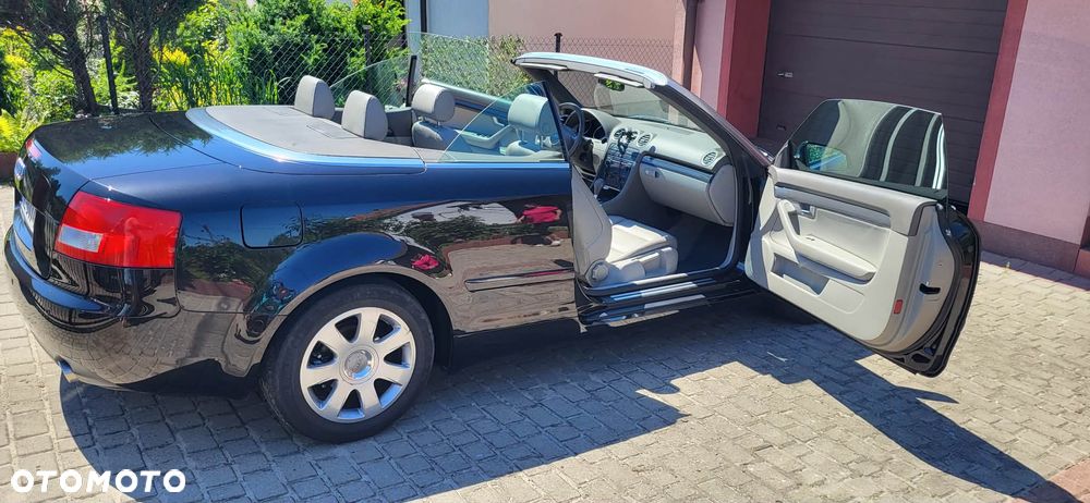 Audi A4 Cabrio 1.8 T multitronic - 8