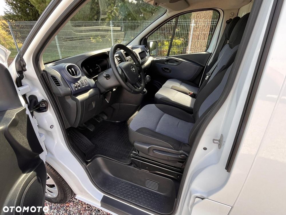 Opel Vivaro/Trafic LONG 1.6 CDTI 120KM - Pojedyncza Turbina/ Jedyne 134 Tys.KM/ Tempomat/ Klima/ Polski Salon, Pierwszy Właściciel/ BEZWYPADKOWY/ FV 23%/ Zadbany Egzemplarz !!! - 22