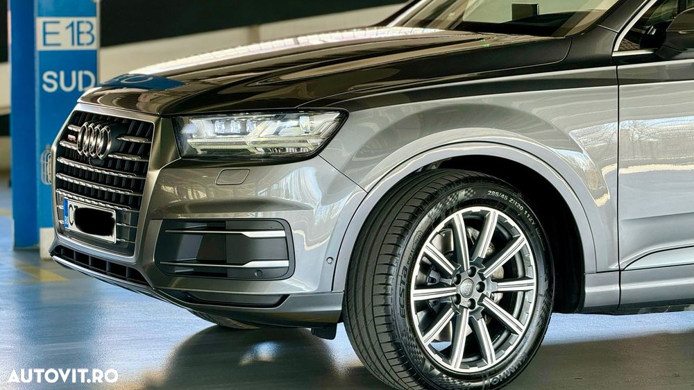 Audi Q7 - 6