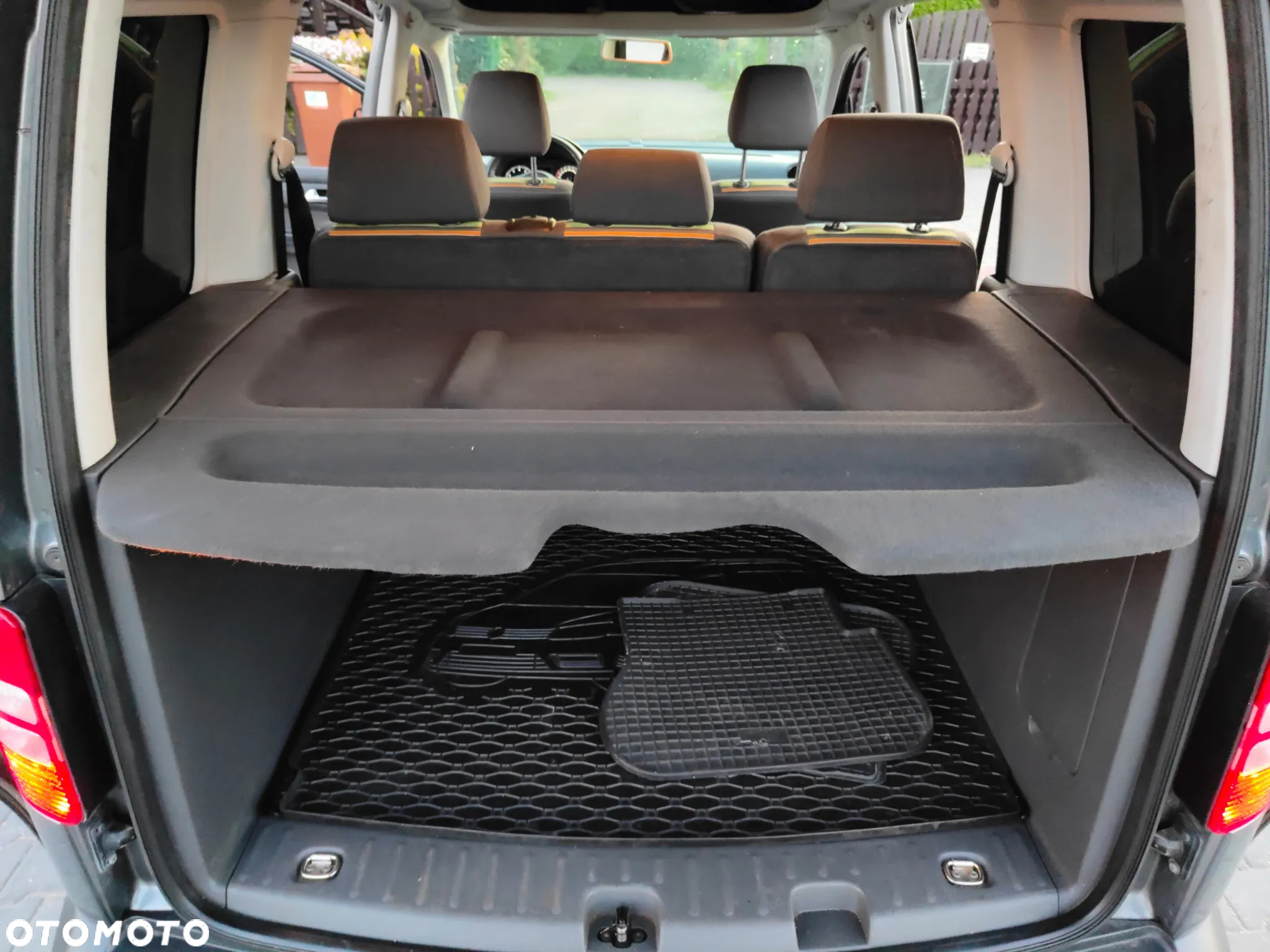 Volkswagen Caddy - 13
