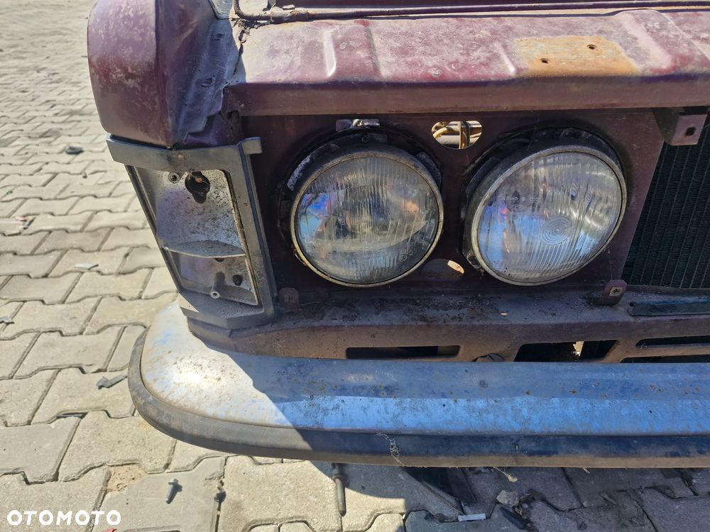 Zderzak przód FIAT 125P - 2