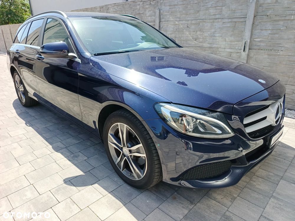 Mercedes-Benz Klasa C 220 d 4-Matic 7G-TRONIC - 14