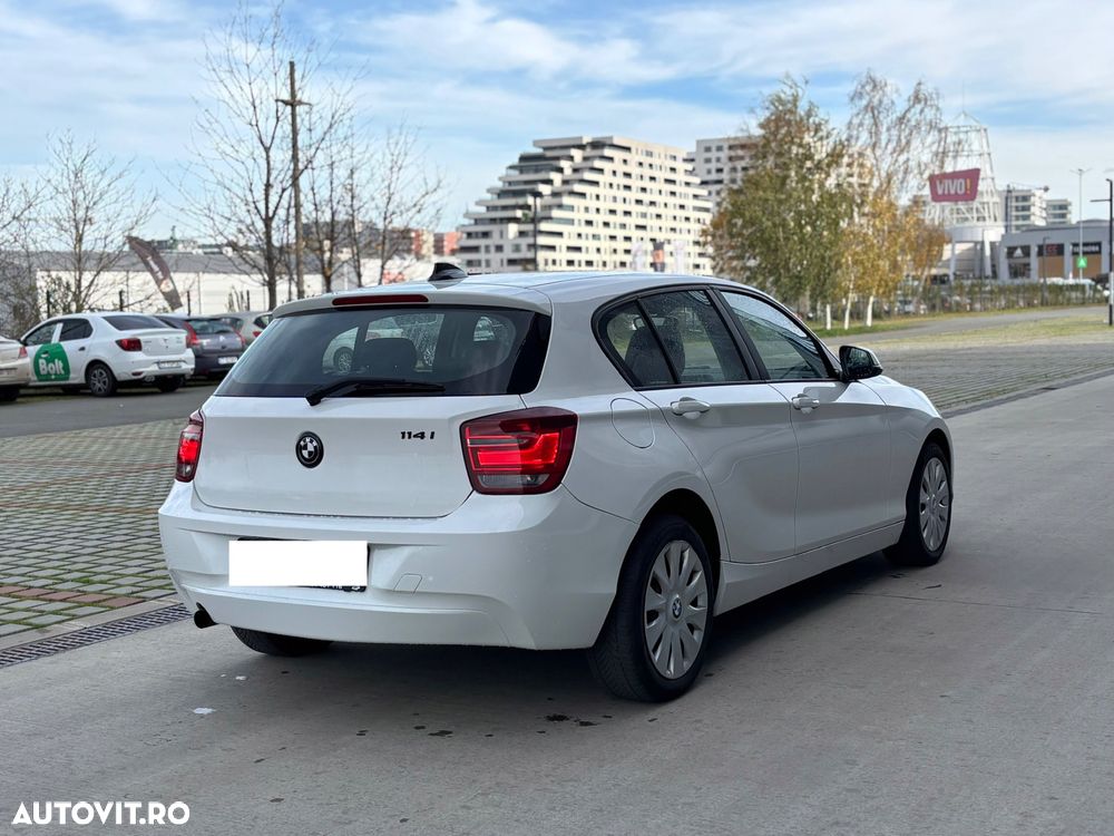 BMW Seria 1 114i Sport Line - 6