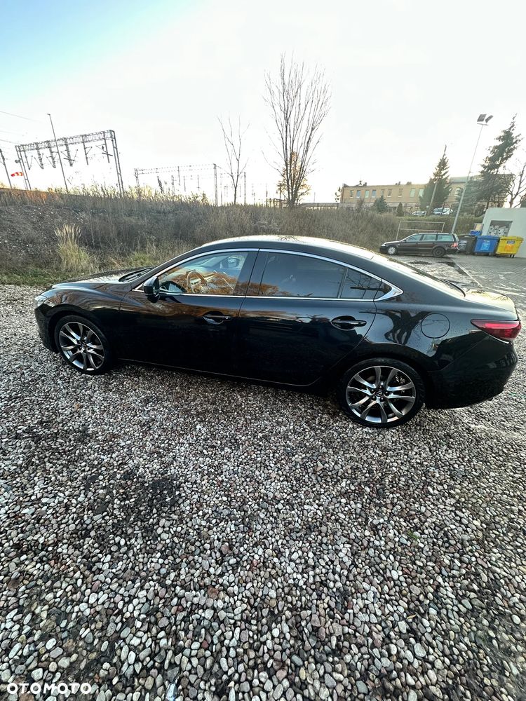 Mazda 6 - 8