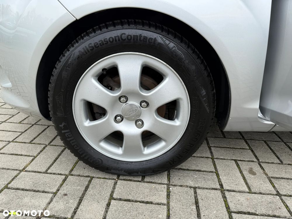 Ford Fiesta 1.25 Ambiente - 29