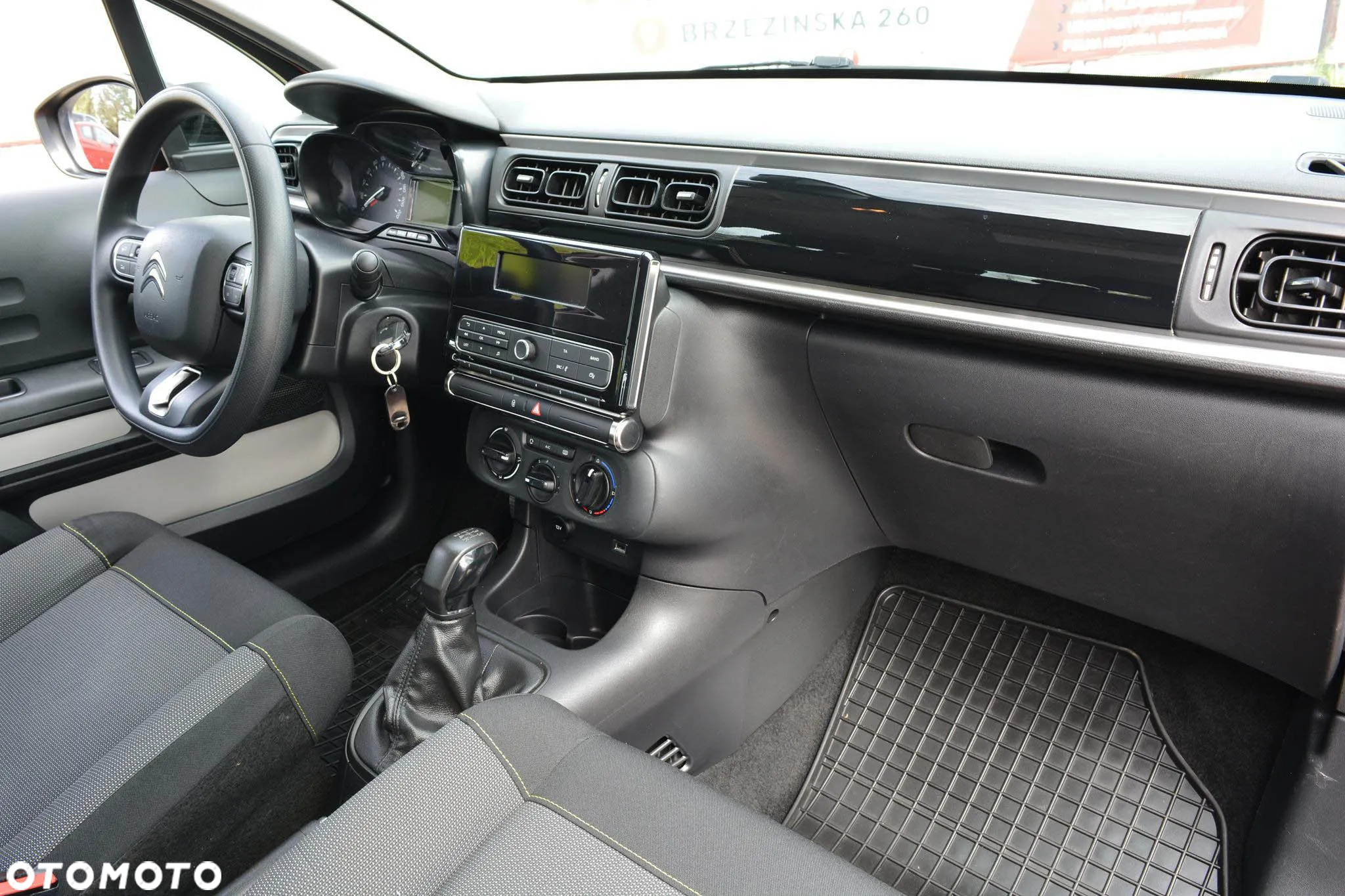 Citroën C3 1.2 PureTech Feel - 23