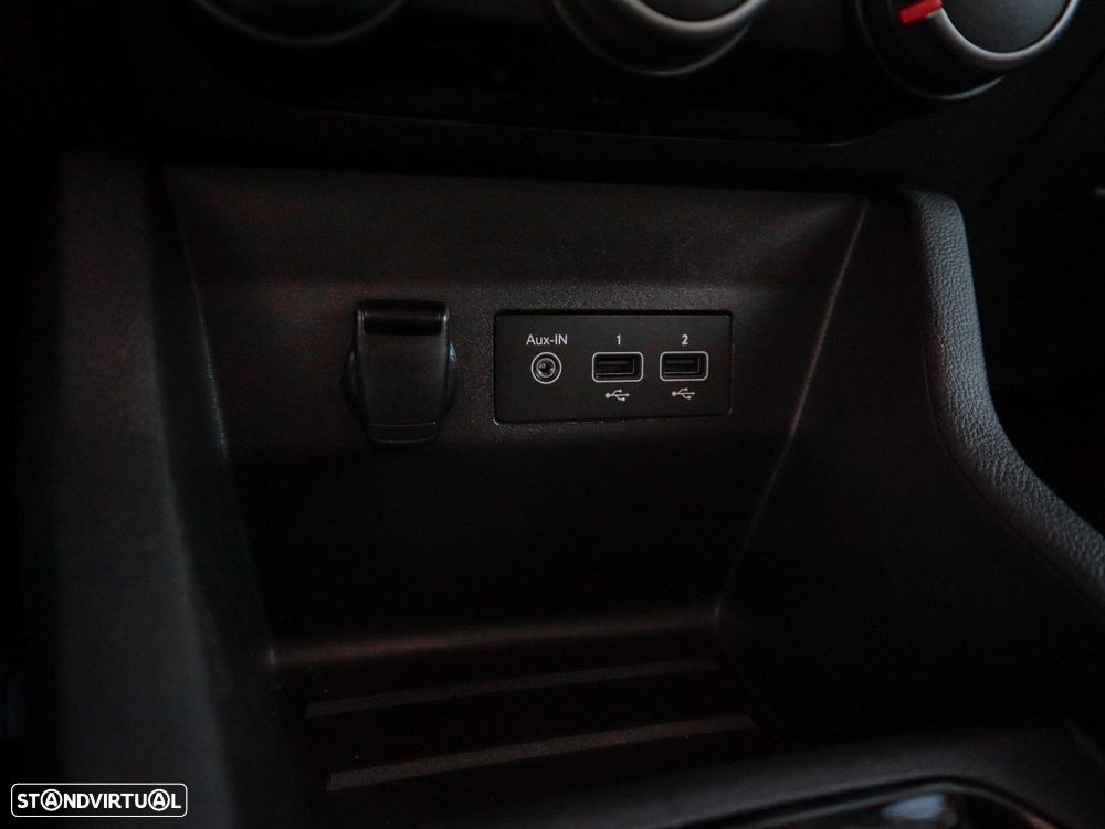 Renault Clio - 27