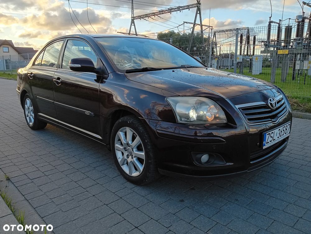 Toyota Avensis 2.2 D-4D Prestige Platinium - 19