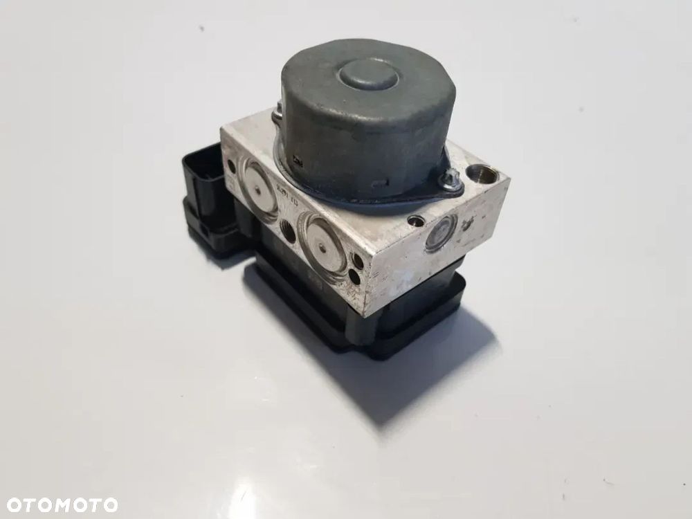 Pompa hamulcowa sterownik abs Skoda Fabia 6r0907379ar 6r0614117aj - 2