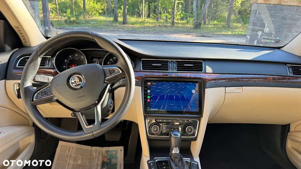 Skoda Superb 2.0 TSI Platinum DSG - 8