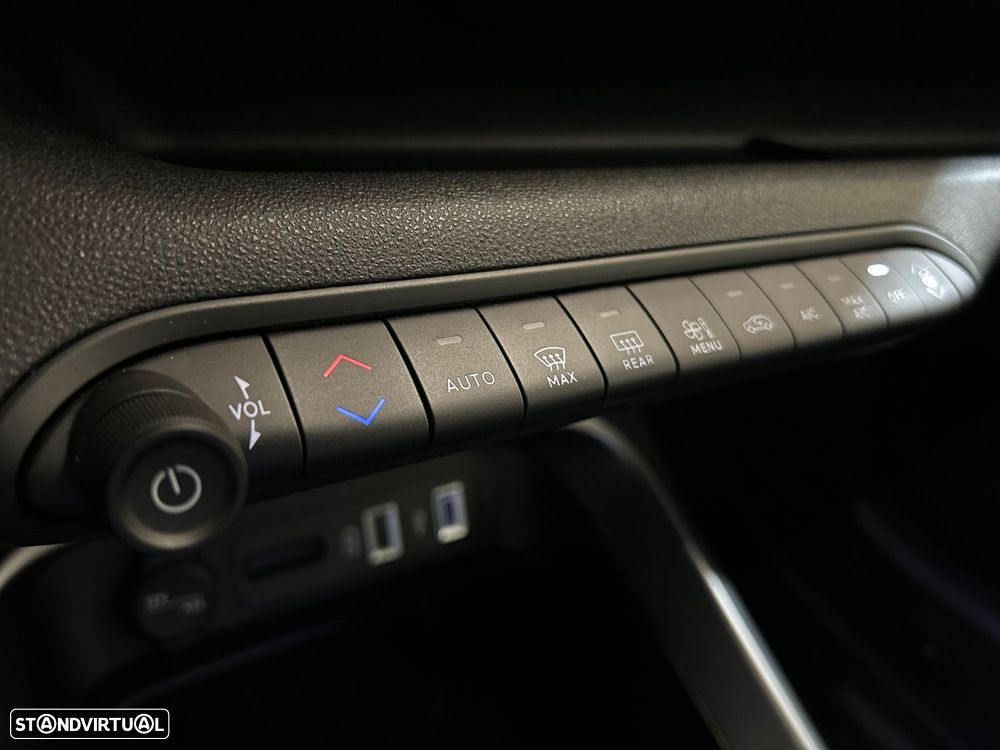 Jeep Avenger 1.2 GSE T3 Altitude - 29