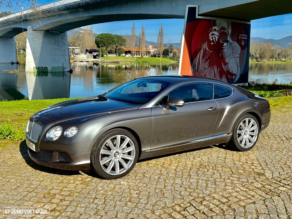 Bentley Continental W12 - 2