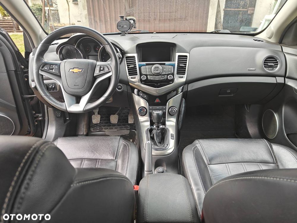 Chevrolet Cruze 1.4 T LTZ - 11