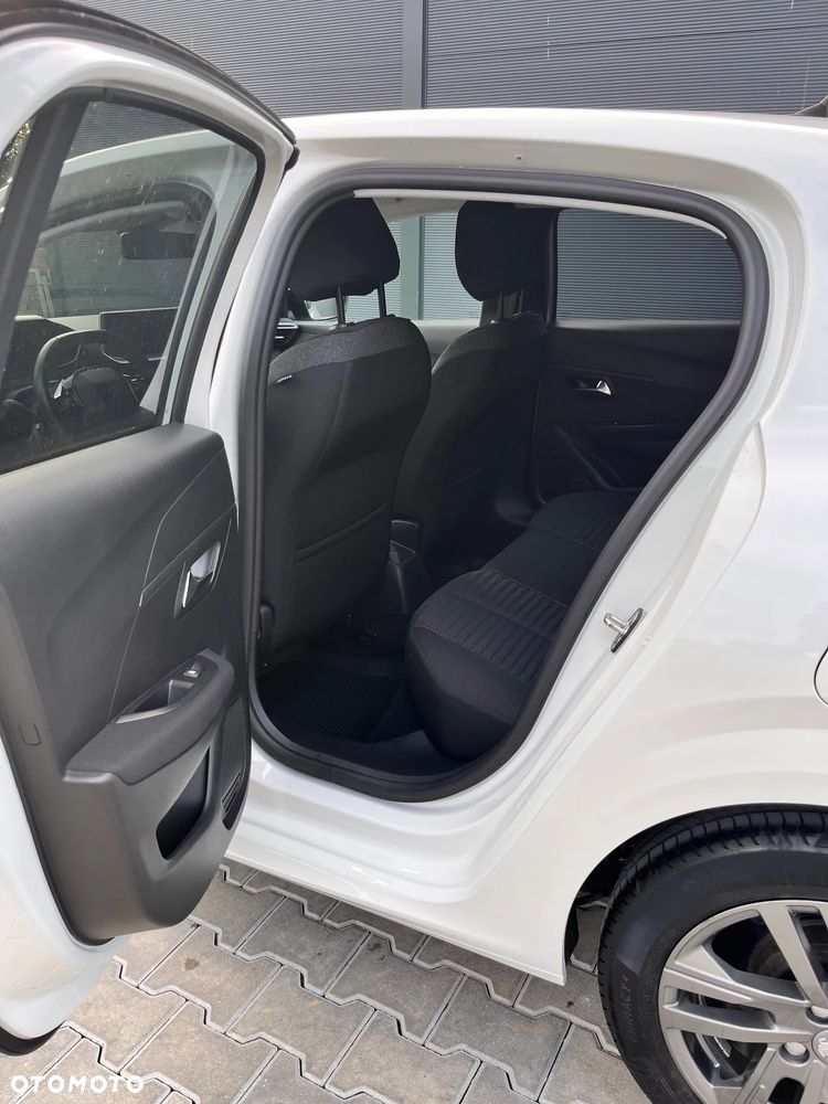 Peugeot 208 1.2 PureTech Active Pack S&S - 9