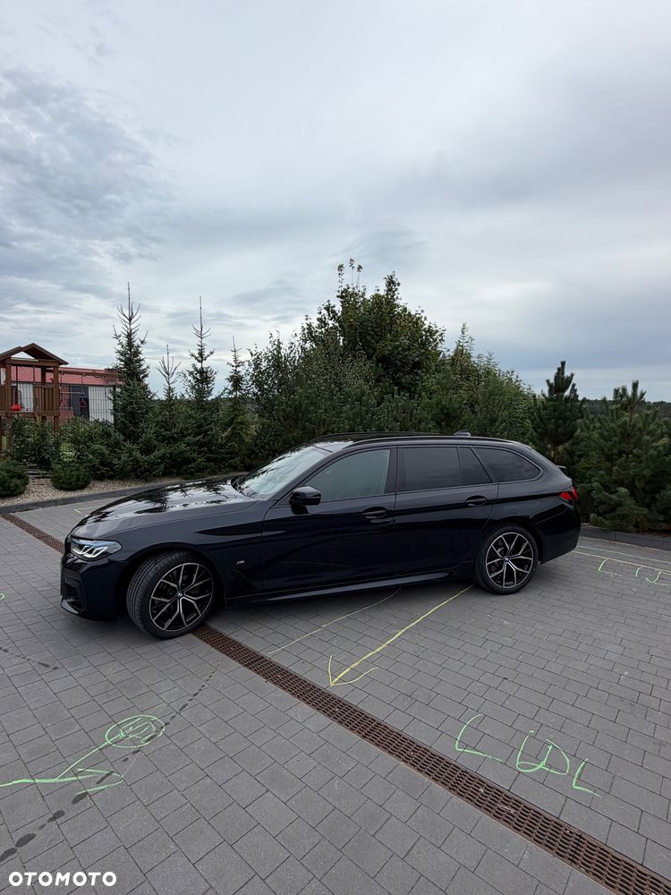 BMW Seria 5 520d xDrive mHEV M Sport sport - 11