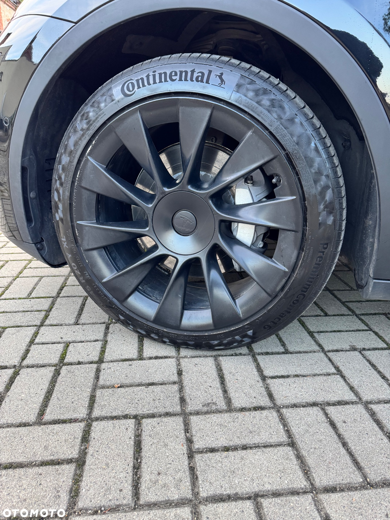 Tesla Y Model Long Range Dual Motor AWD - 15