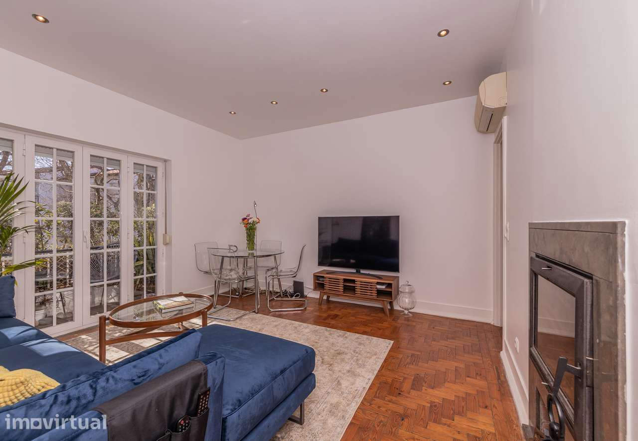 Acolhedor apartamento T3 em Cascais com varanda e AC - Grande imagem: 3/14