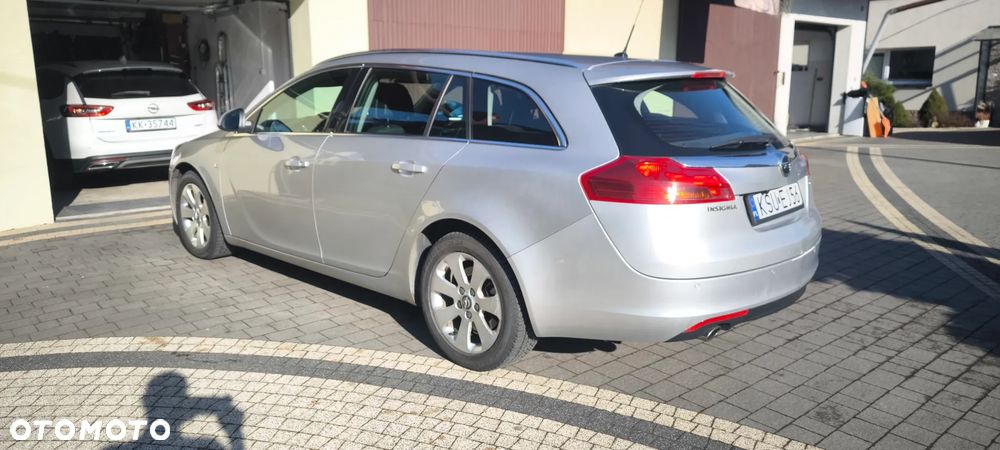 Opel Insignia - 17