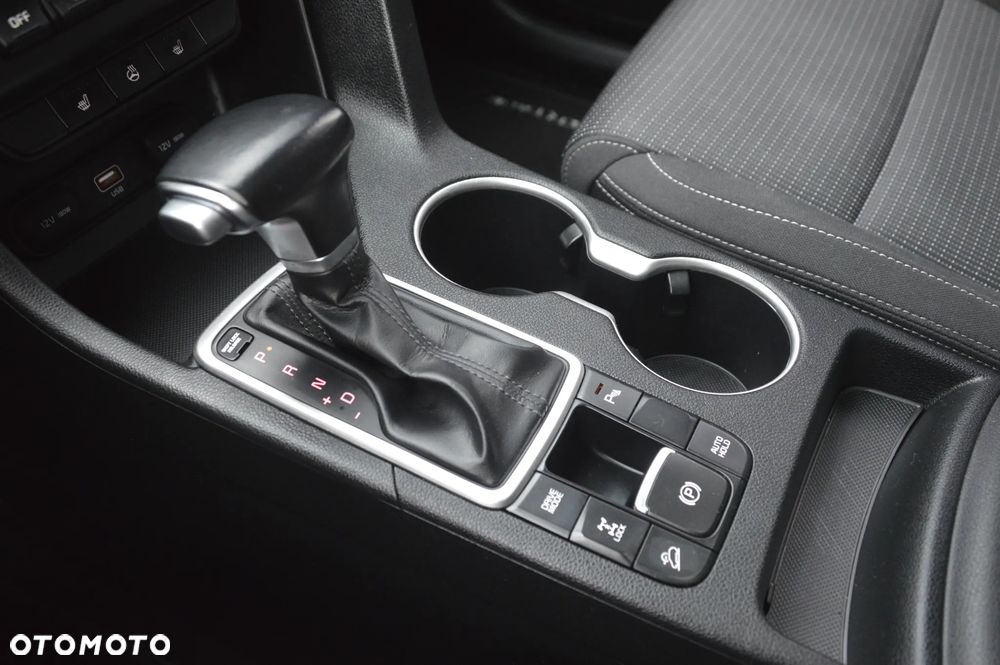 Kia Sportage 1.6 T-GDI AWD DCT GT LINE - 33