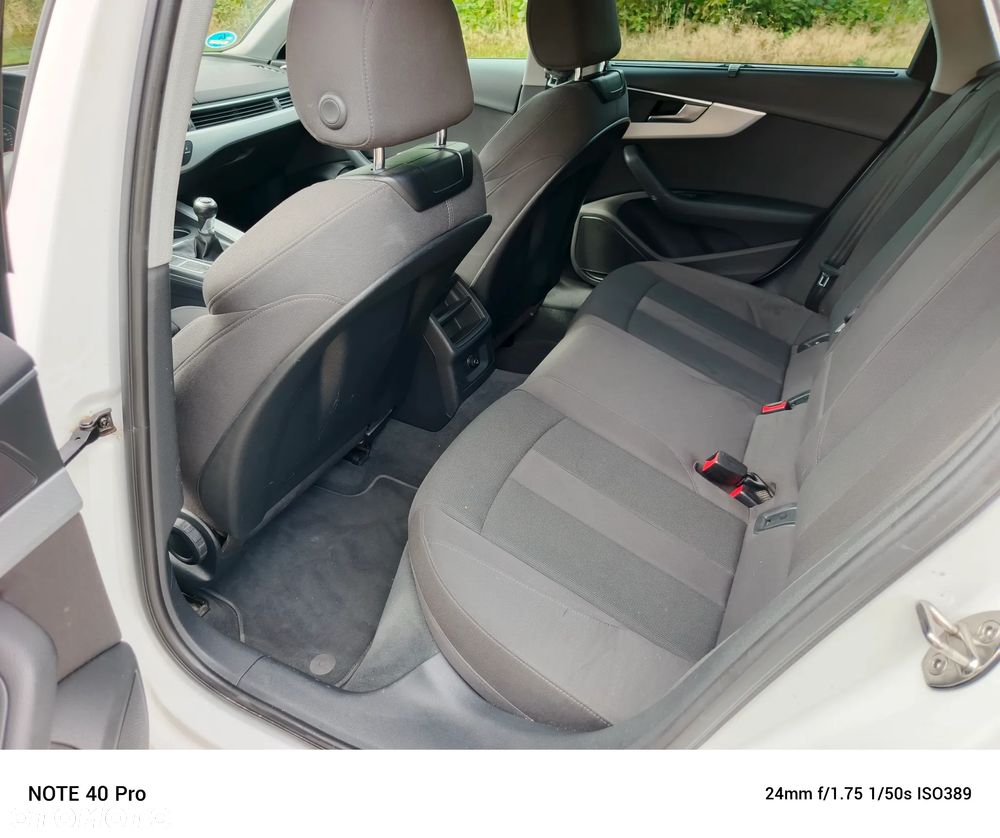 Audi A4 Avant 2.0 TDI ultra sport - 24