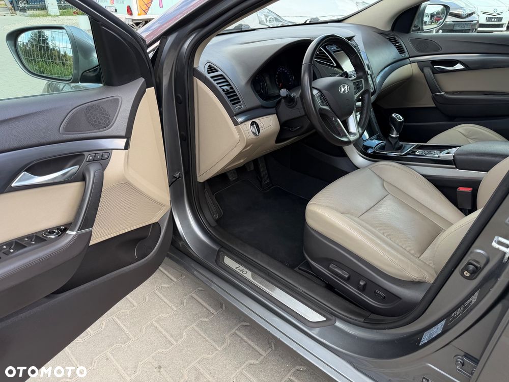 Hyundai i40 1.7 CRDi Premium - 17