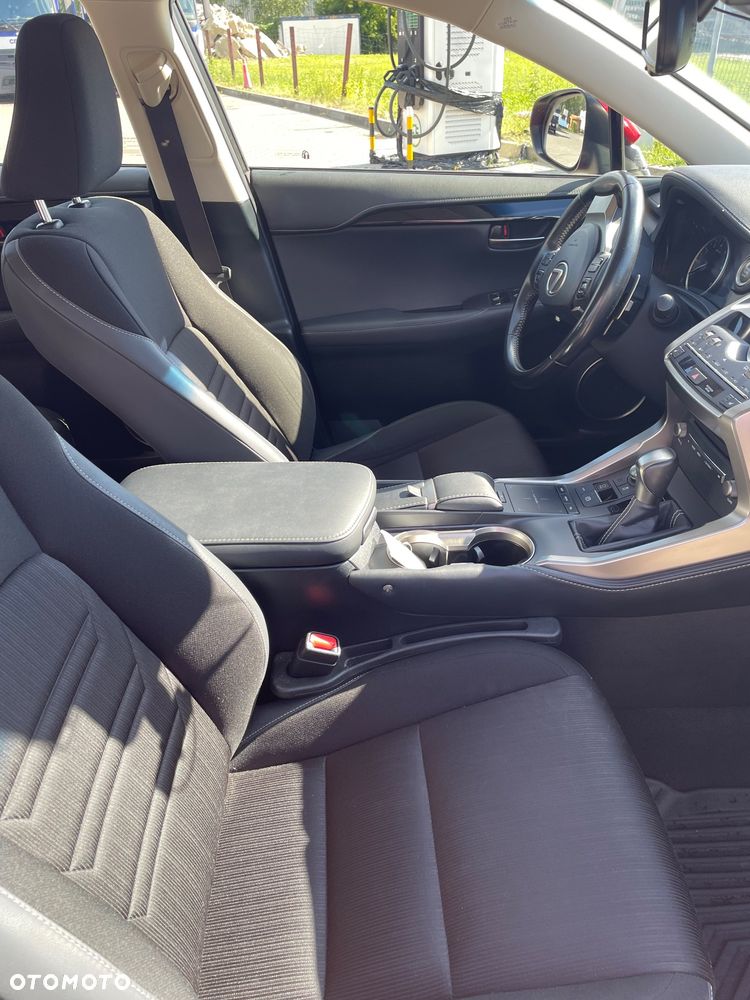 Lexus NX 300 Business Edition AWD - 7