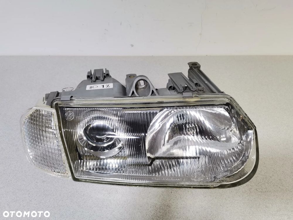 Lampa Reflektor Prawy  ALFA ROMEO 145 / 146 HELLA Oryginał 94-00 - 8
