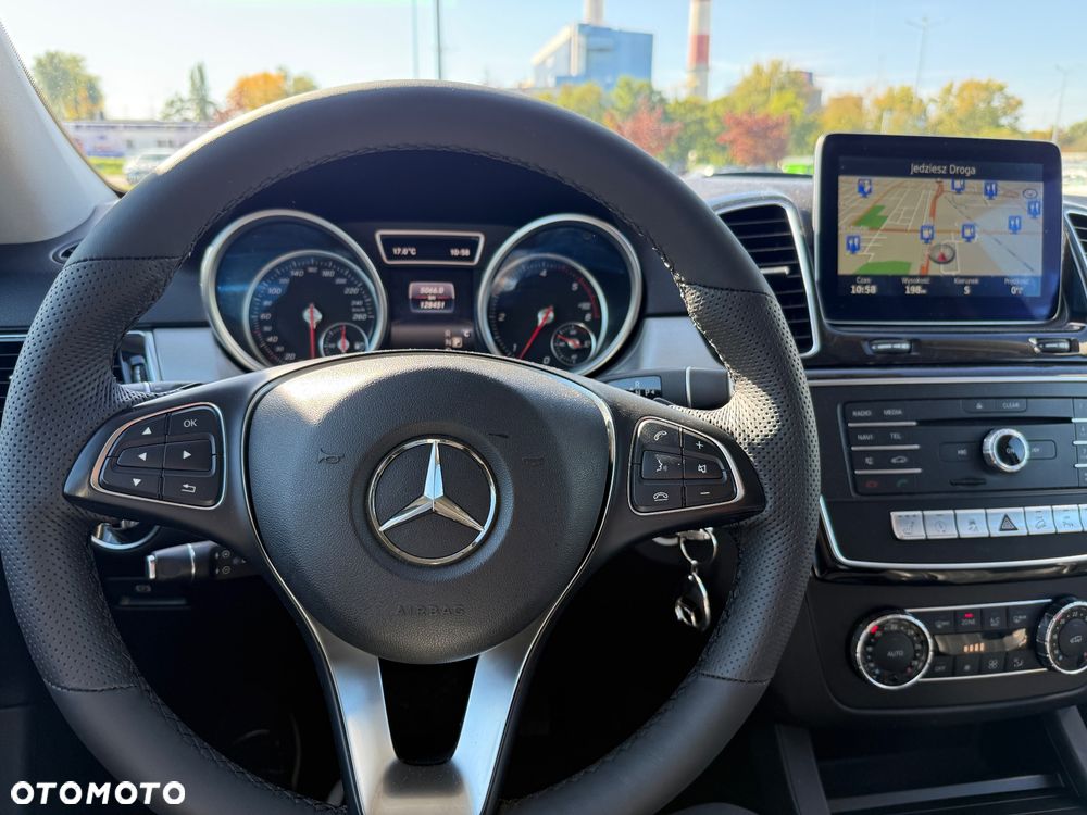 Mercedes-Benz GLE 250 d 4-Matic - 3
