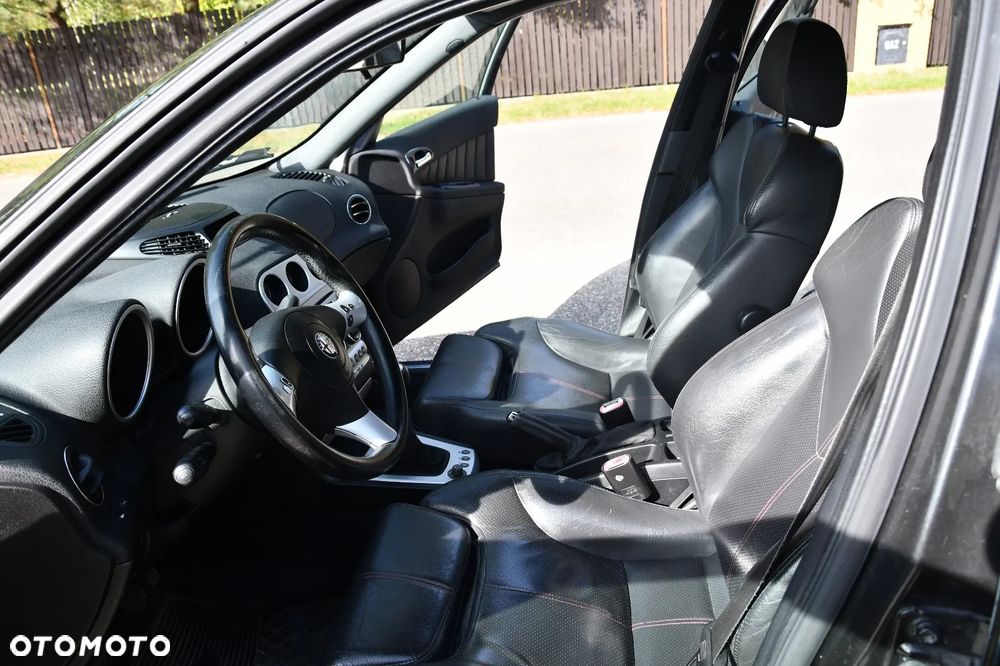 Alfa Romeo 156 2.4 JTD 20V Distinctive - 6