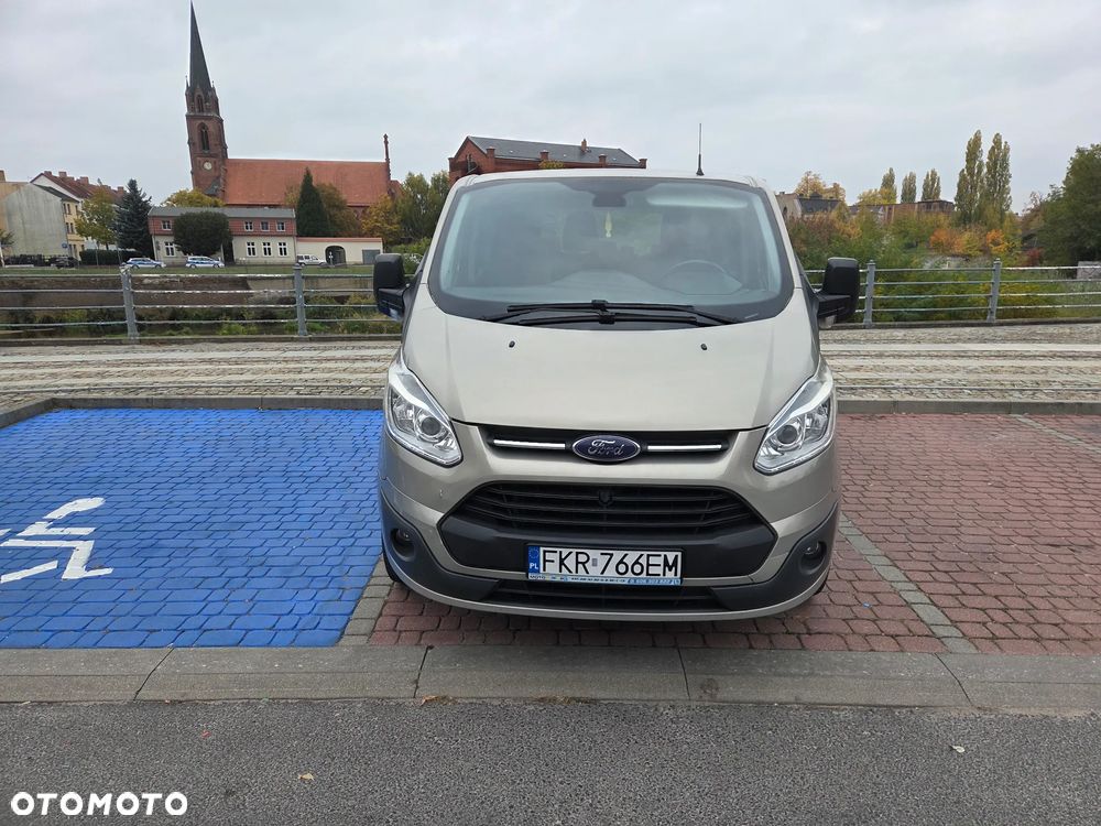 Ford Tourneo Custom