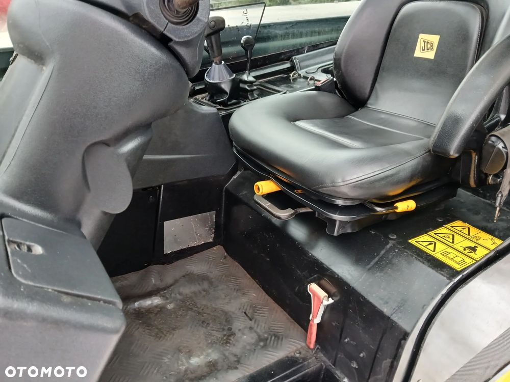JCB 35D TLT 2016 kabina pozycjoner obrotnica - 25