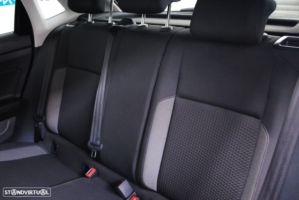 VW Polo 1.0 TSI Life DSG - 30