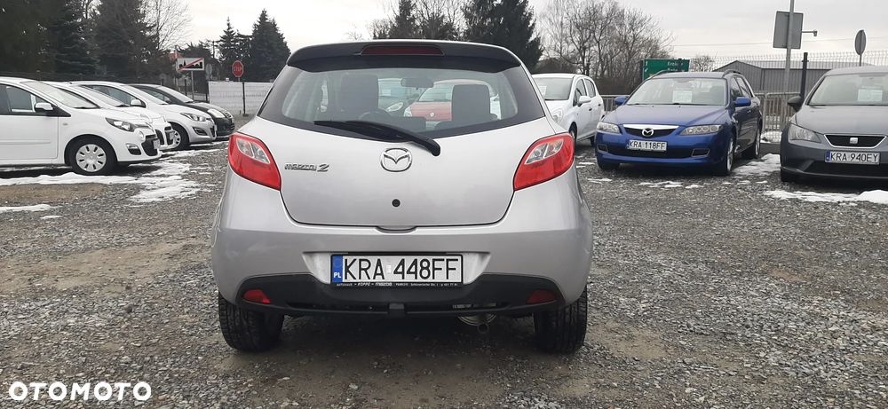 Mazda 2 - 9