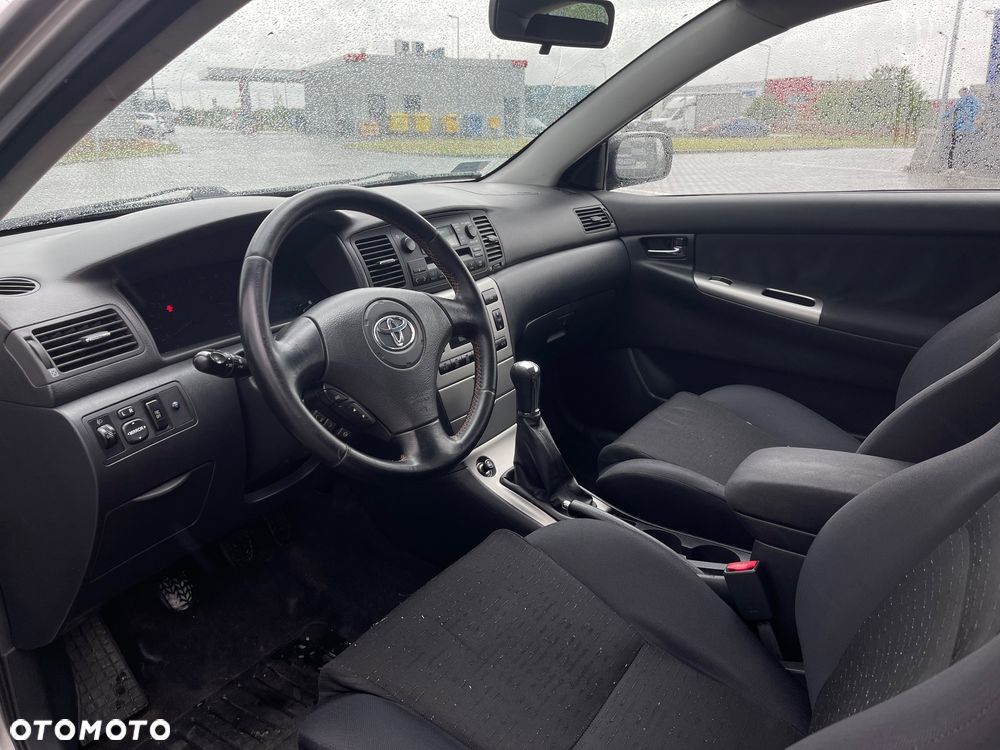 Toyota Corolla 1.8 TS - 12