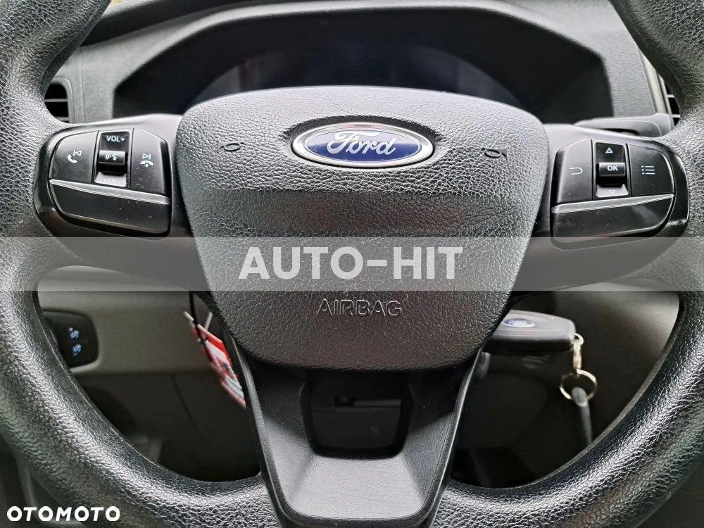Ford Transit - 17