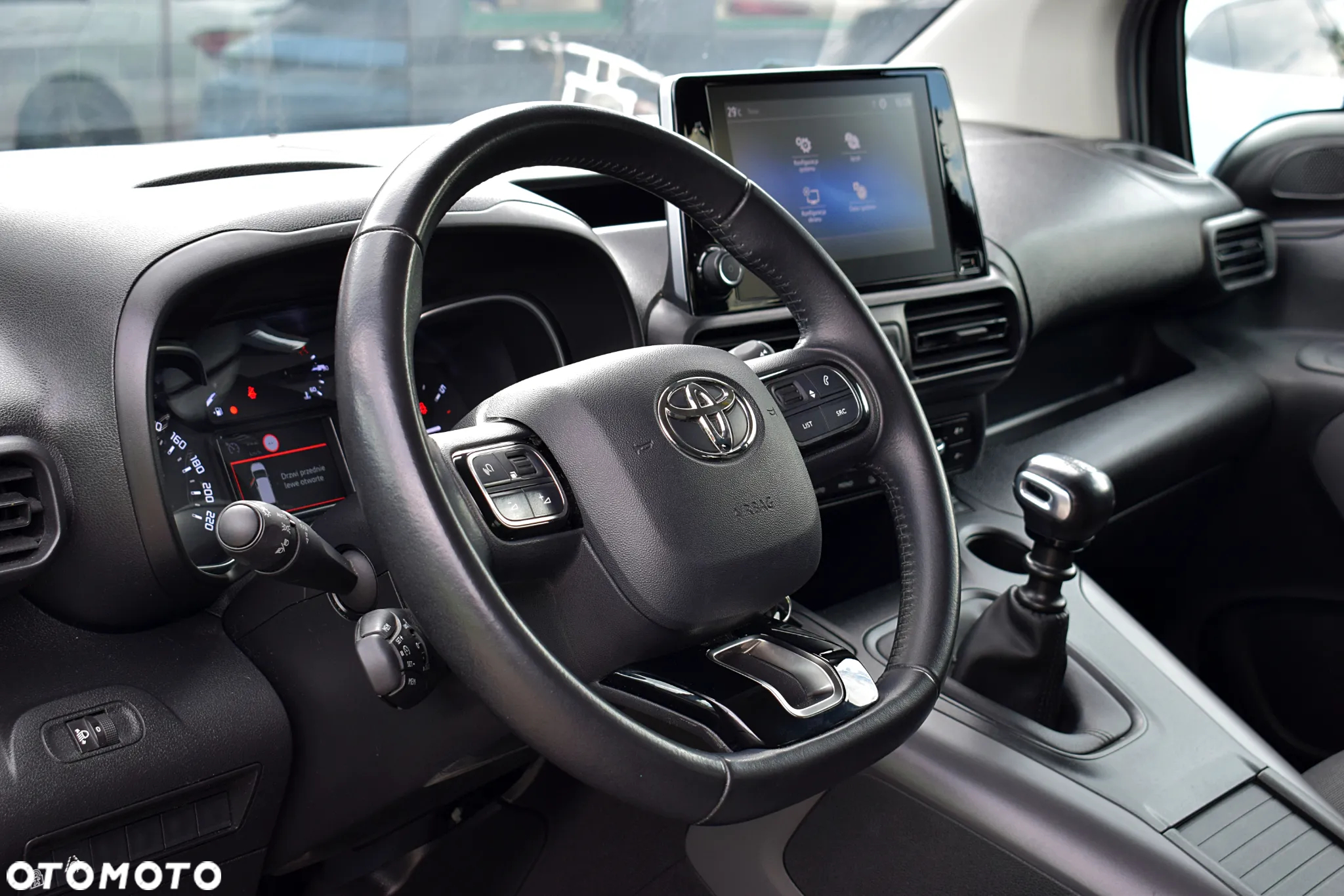 Toyota Proace City Verso 1.5 D-4D Business - 4