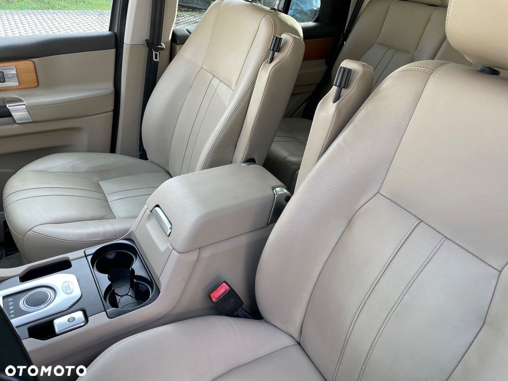 Land Rover Discovery 3.0 Si6 HSE Luxury - 10