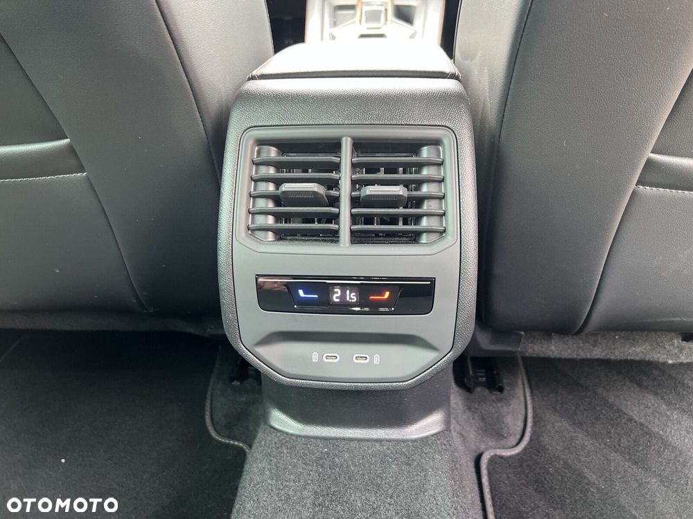 Cupra Leon 1.5 eTSI mHEV DSG - 15