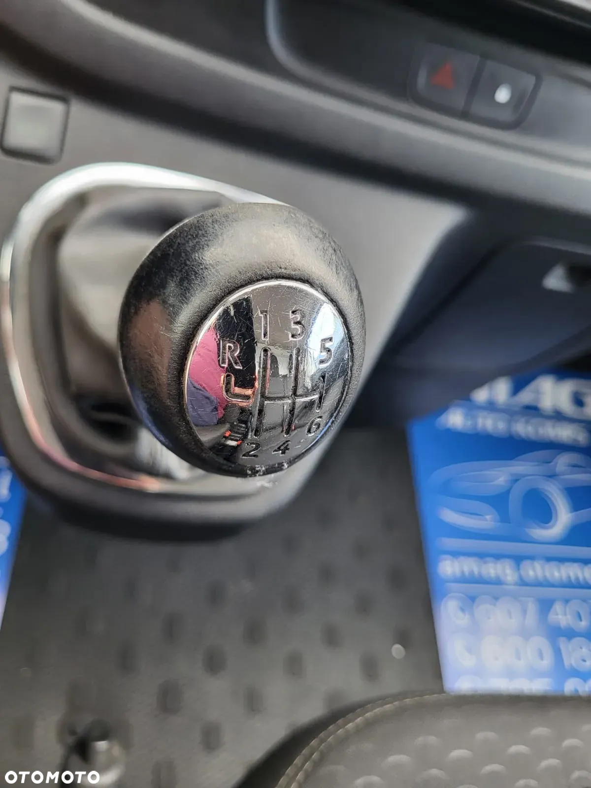 Opel VIVARO - 19