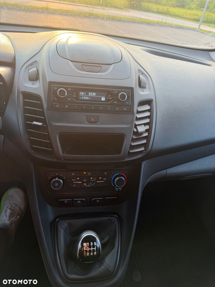 Ford Transit Connect - 20