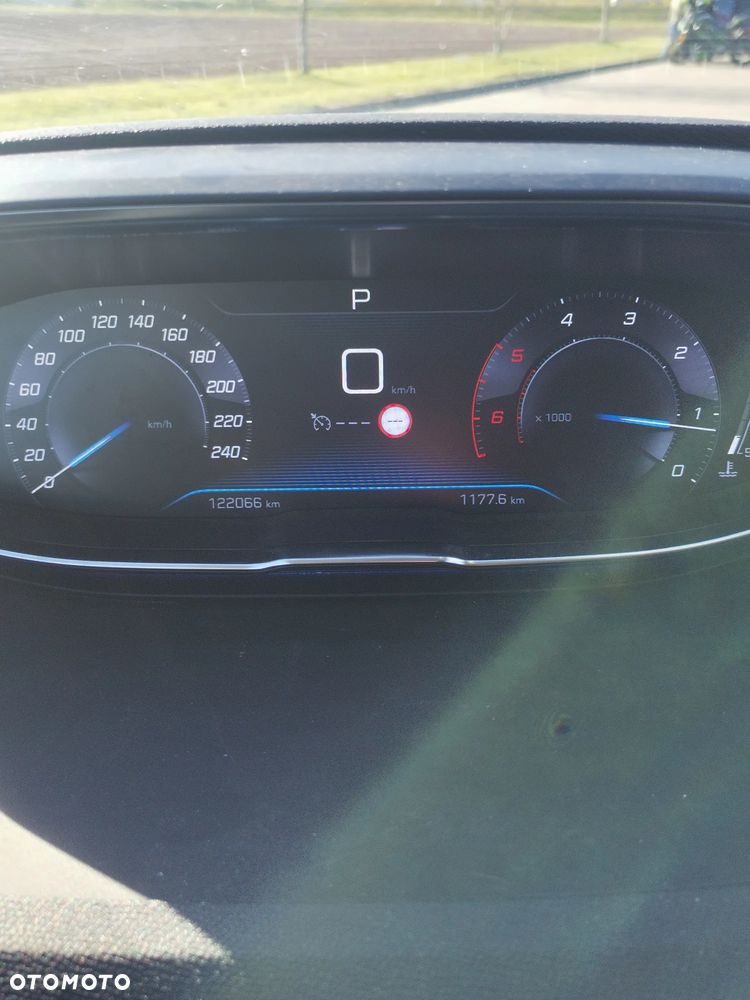 Peugeot 3008 1.5 BlueHDi Allure S&S EAT8 - 2