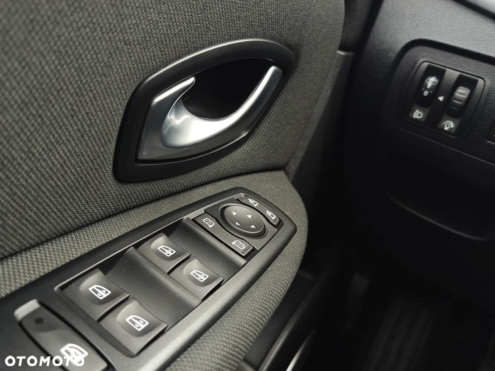 Mercedes-Benz Klasa C 200 (BlueTEC) d 7G-TRONIC Avantgarde - 7